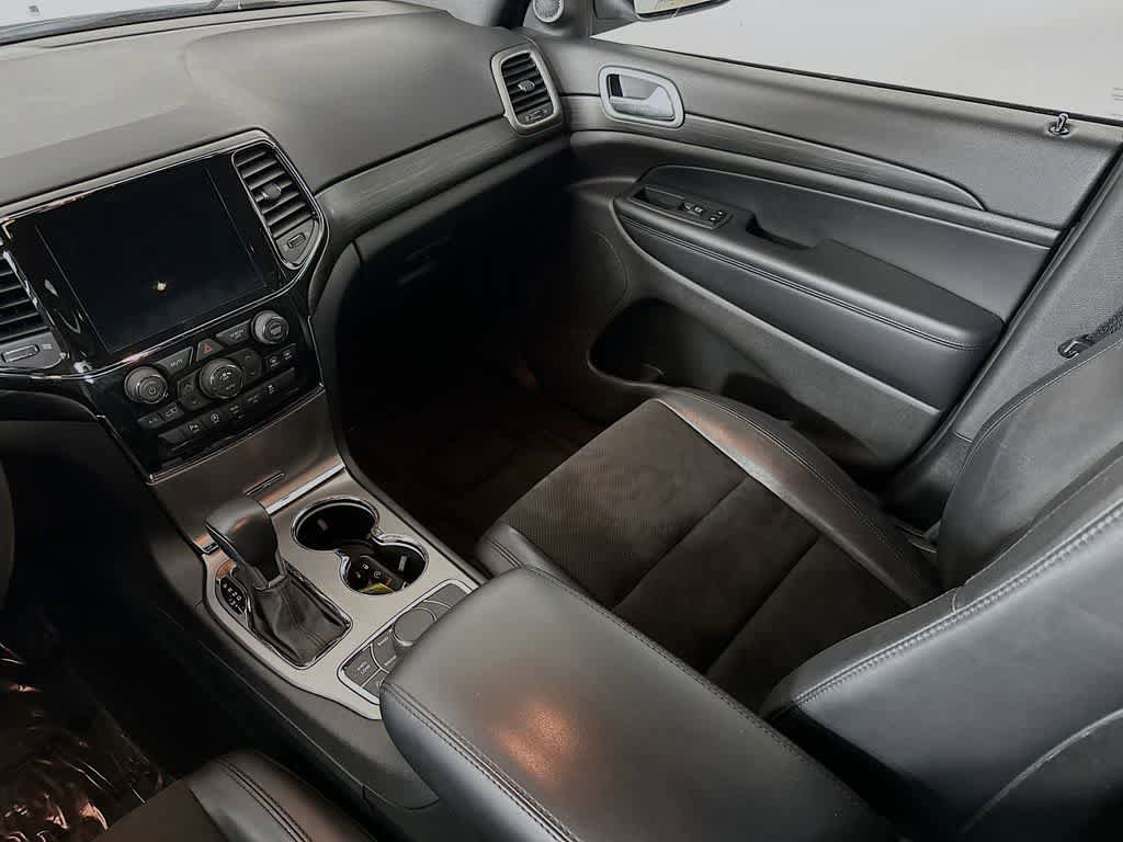 Used 2022 Jeep Grand Cherokee Laredo X AWD/4WD image 11