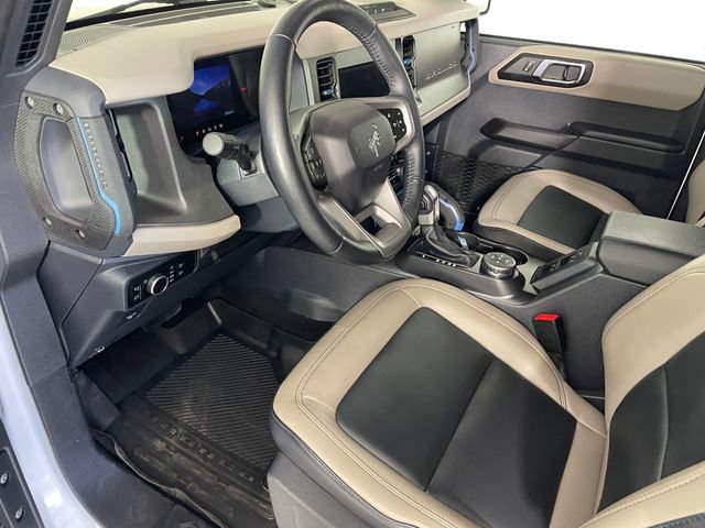 Certified 2024 Ford Bronco Wildtrak AWD/4WD image 3