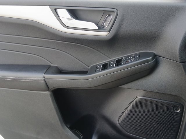 Certified 2022 Ford Escape SEL AWD/4WD image 18