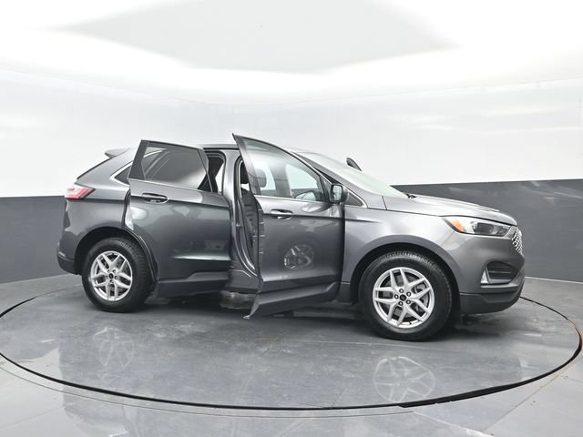 Certified 2024 Ford Edge SEL w/ Convenience Package AWD/4WD image 26