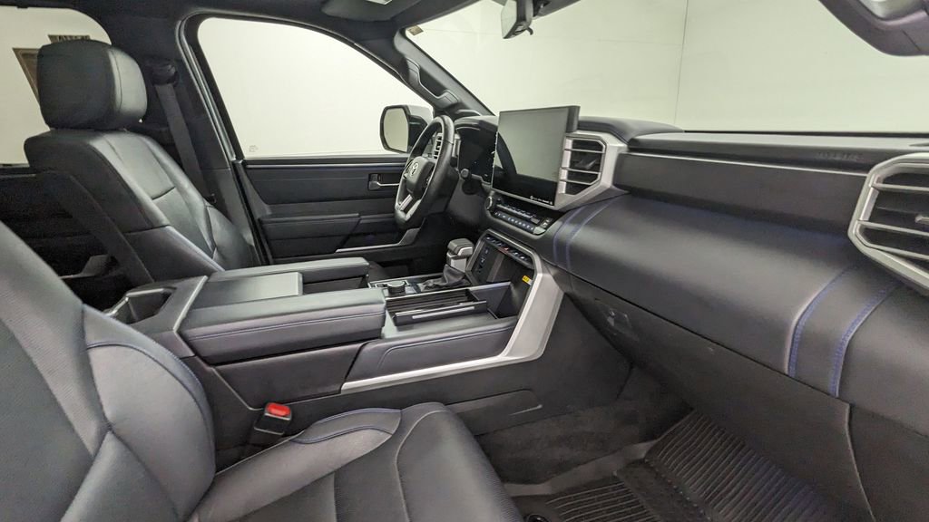 Used 2022 Toyota Tundra Platinum w/ Advanced Package AWD/4WD image 41