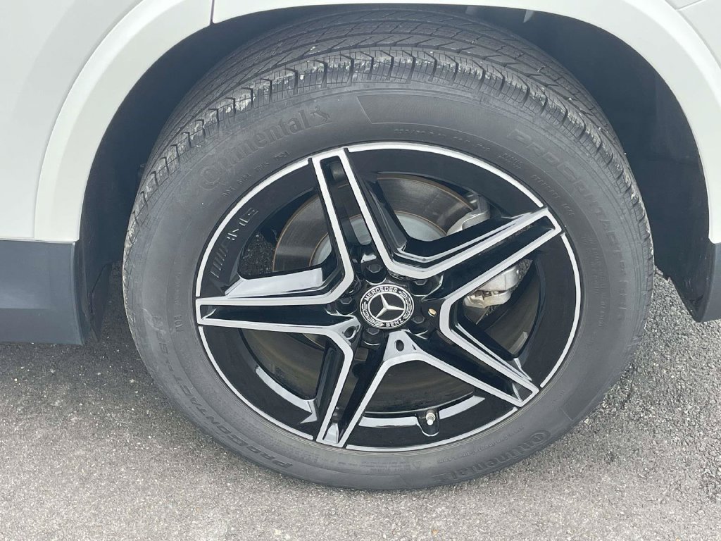Used 2025 Mercedes-Benz GLA 250 image 9