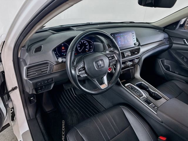 Used 2020 Honda Accord Touring image 18