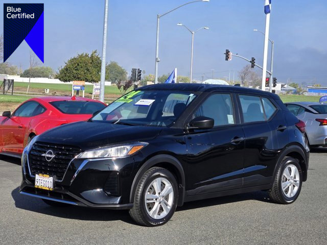 Used 2024 Nissan Kicks S image 1