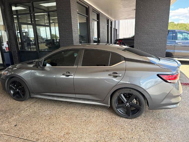 Used 2021 Nissan Sentra SR FWD image 2