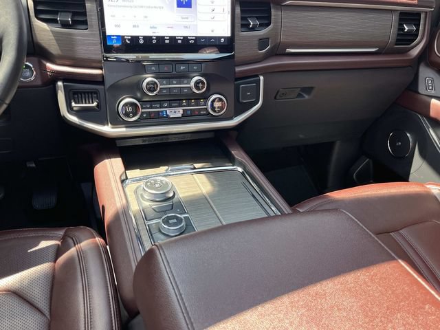 Certified 2024 Ford Expedition Limited AWD/4WD image 23