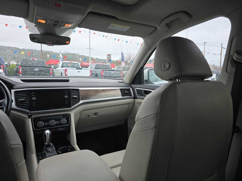 Used 2019 Volkswagen Atlas SEL Premium image 14