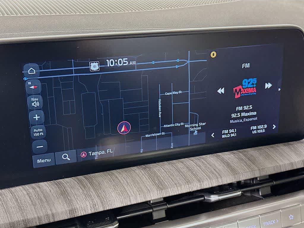 Used 2024 Kia Telluride EX w/ EX Captain's Chair Package FWD image 25