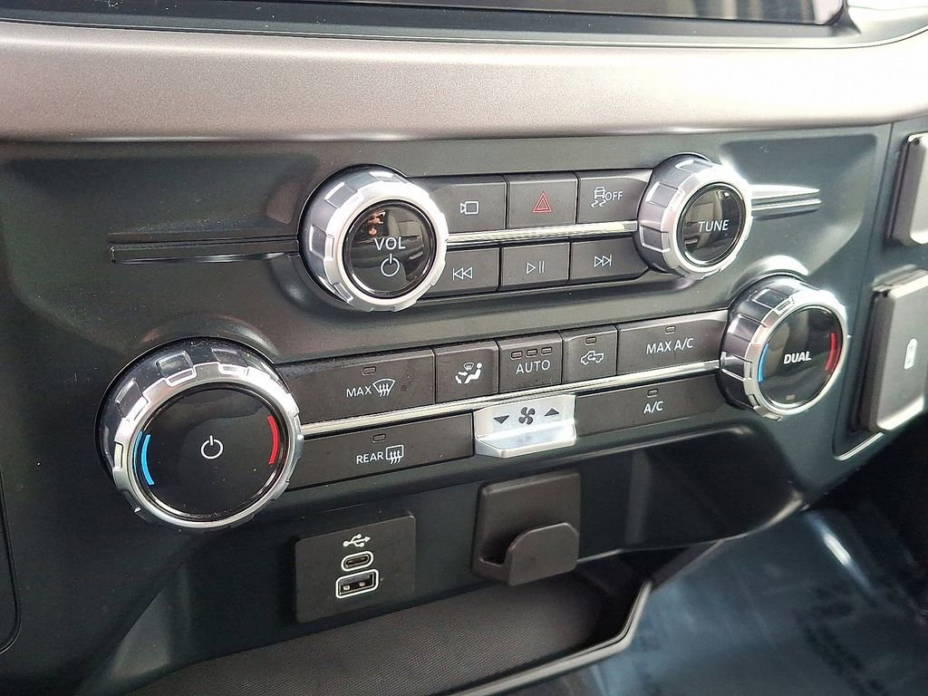 Certified 2025 Ford F150 XLT w/ Equipment Group 301A Standard image 16