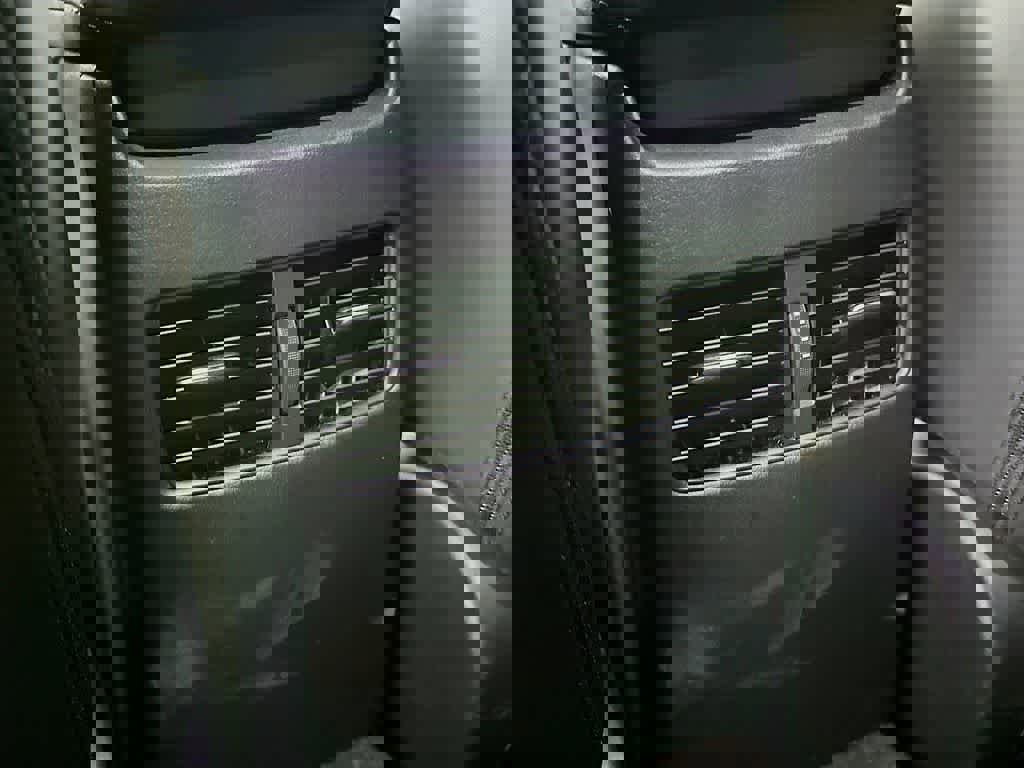 Used 2023 MAZDA CX-30 AWD 2.5 S w/ Preferred Package image 16