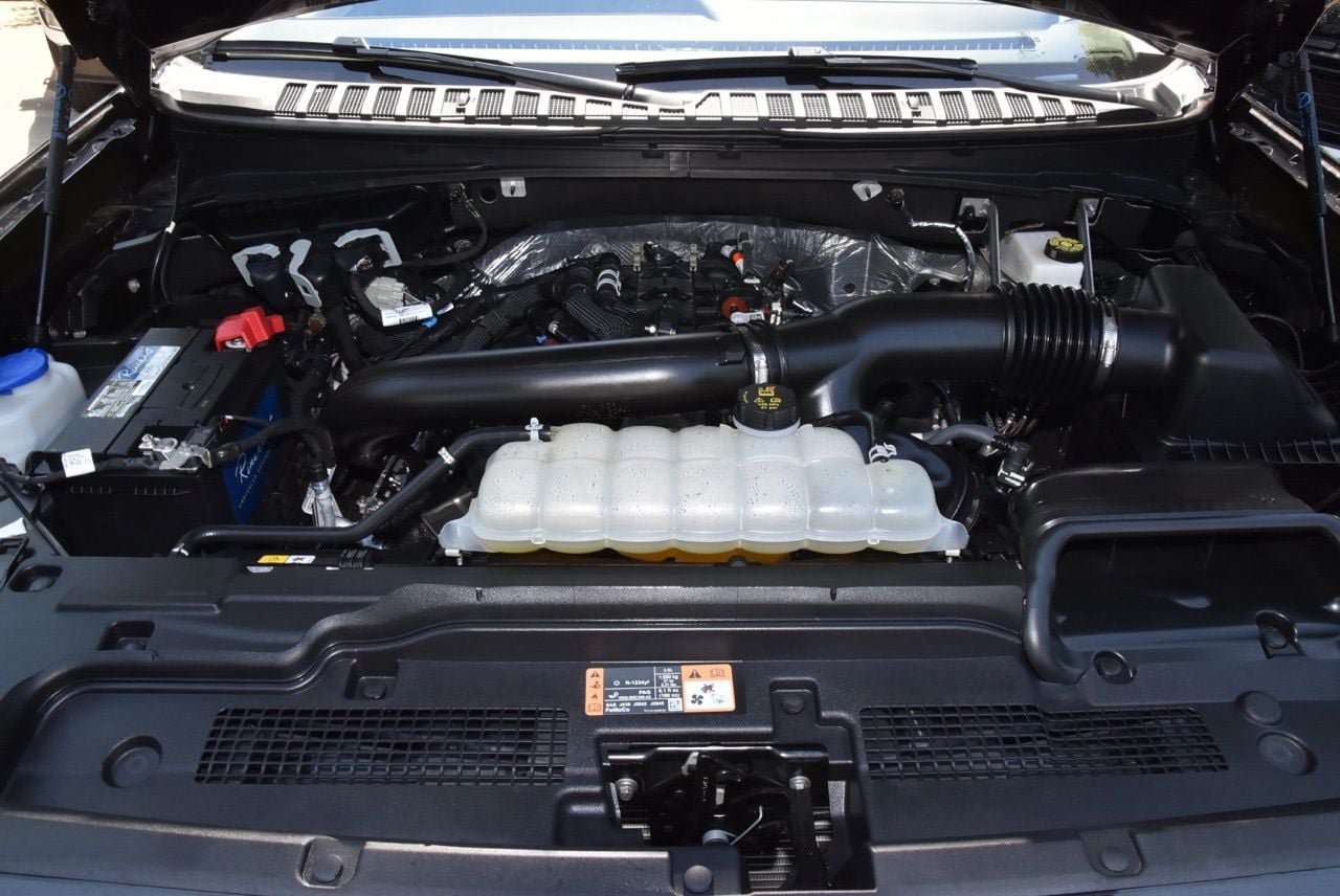 Certified 2025 Ford Expedition Platinum AWD/4WD image 43