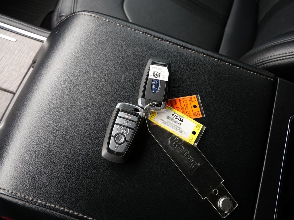 Certified 2020 Ford Expedition Limited w/ Equipment Group 302A image 27