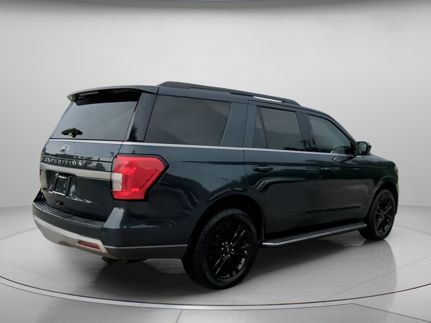 Certified 2023 Ford Expedition XLT RWD image 28