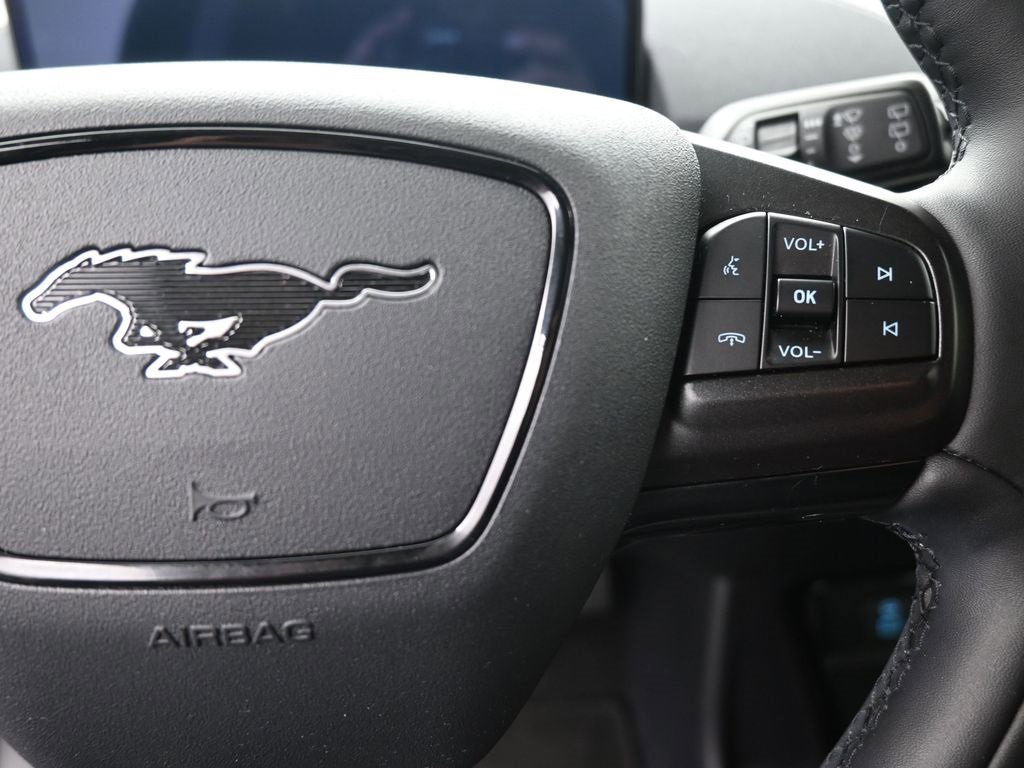 Certified 2021 Ford Mustang Mach-E Select w/ Comfort/Technology Package image 23