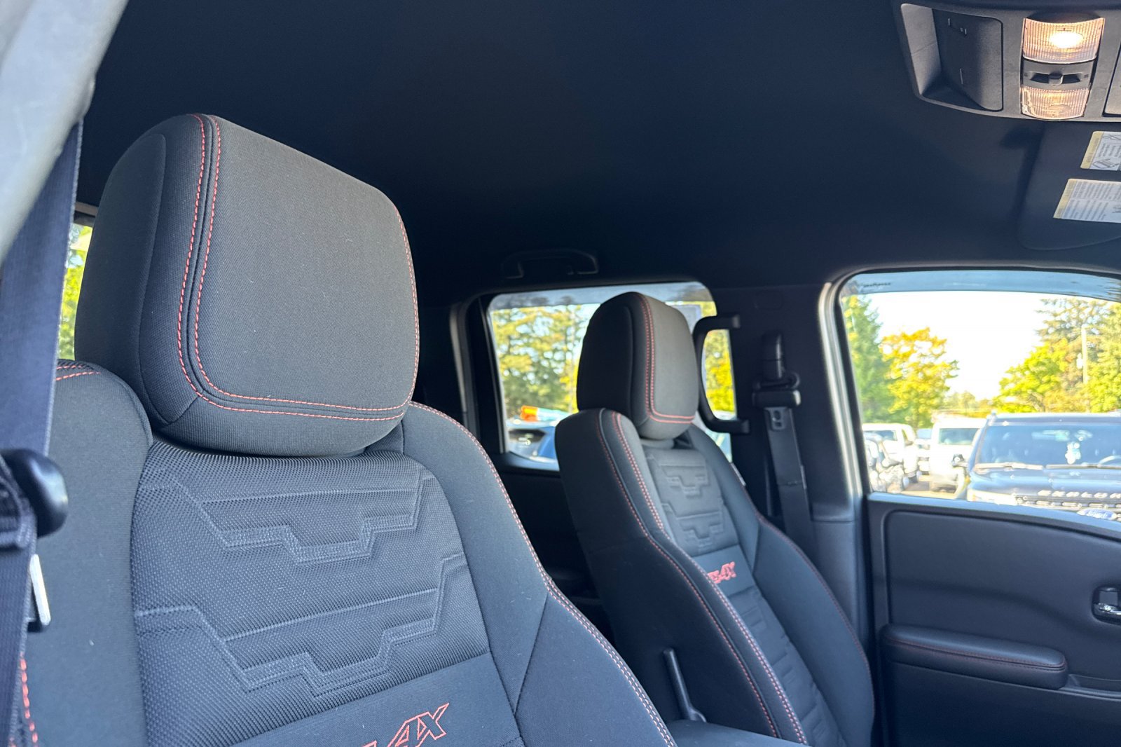 Used 2023 Nissan Frontier PRO-4X w/ Tow Package AWD/4WD image 16