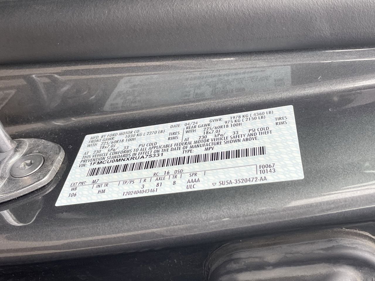 Certified 2024 Ford Escape ST-Line w/ Cold Weather Package FWD image 34