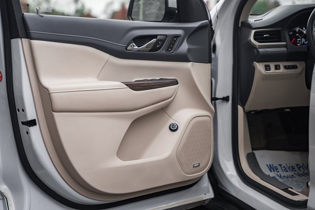 Used 2020 GMC Acadia Denali w/ Technology Package image 49