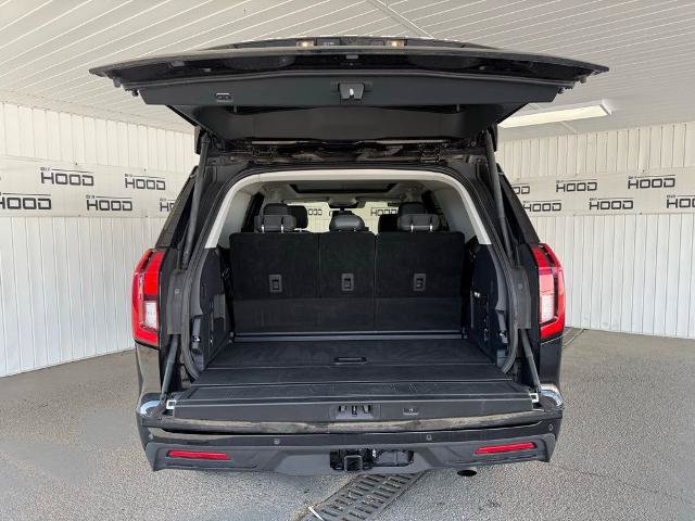 Certified 2025 Ford Expedition Active AWD/4WD image 31