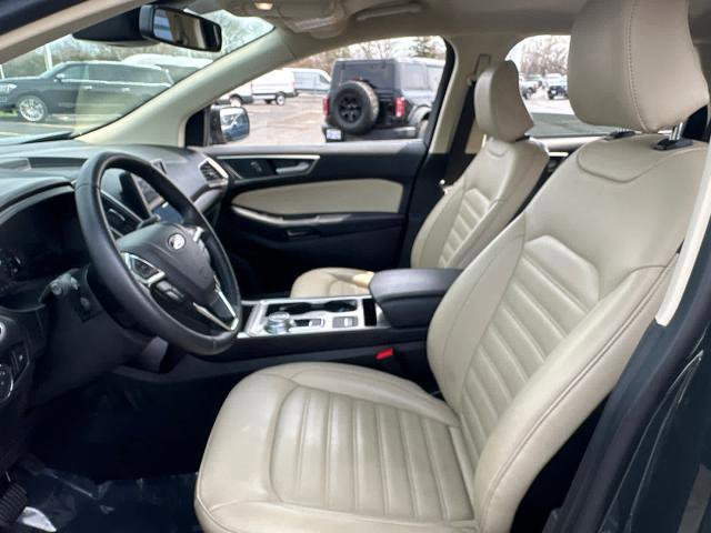 Certified 2024 Ford Edge SEL image 25