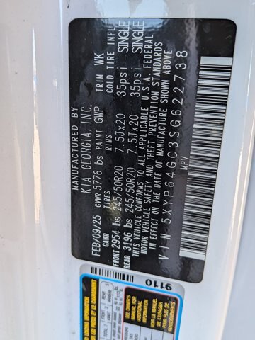 Used 2025 Kia Telluride S FWD image 35