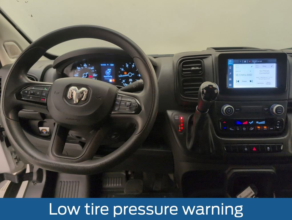 Used 2024 RAM ProMaster 2500 w/ Convenience Group FWD image 21