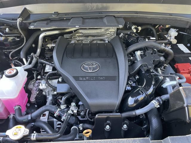 Used 2024 Toyota Grand Highlander AWD image 38