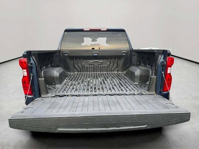 Used 2023 Chevrolet Silverado 1500 LT AWD/4WD image 14