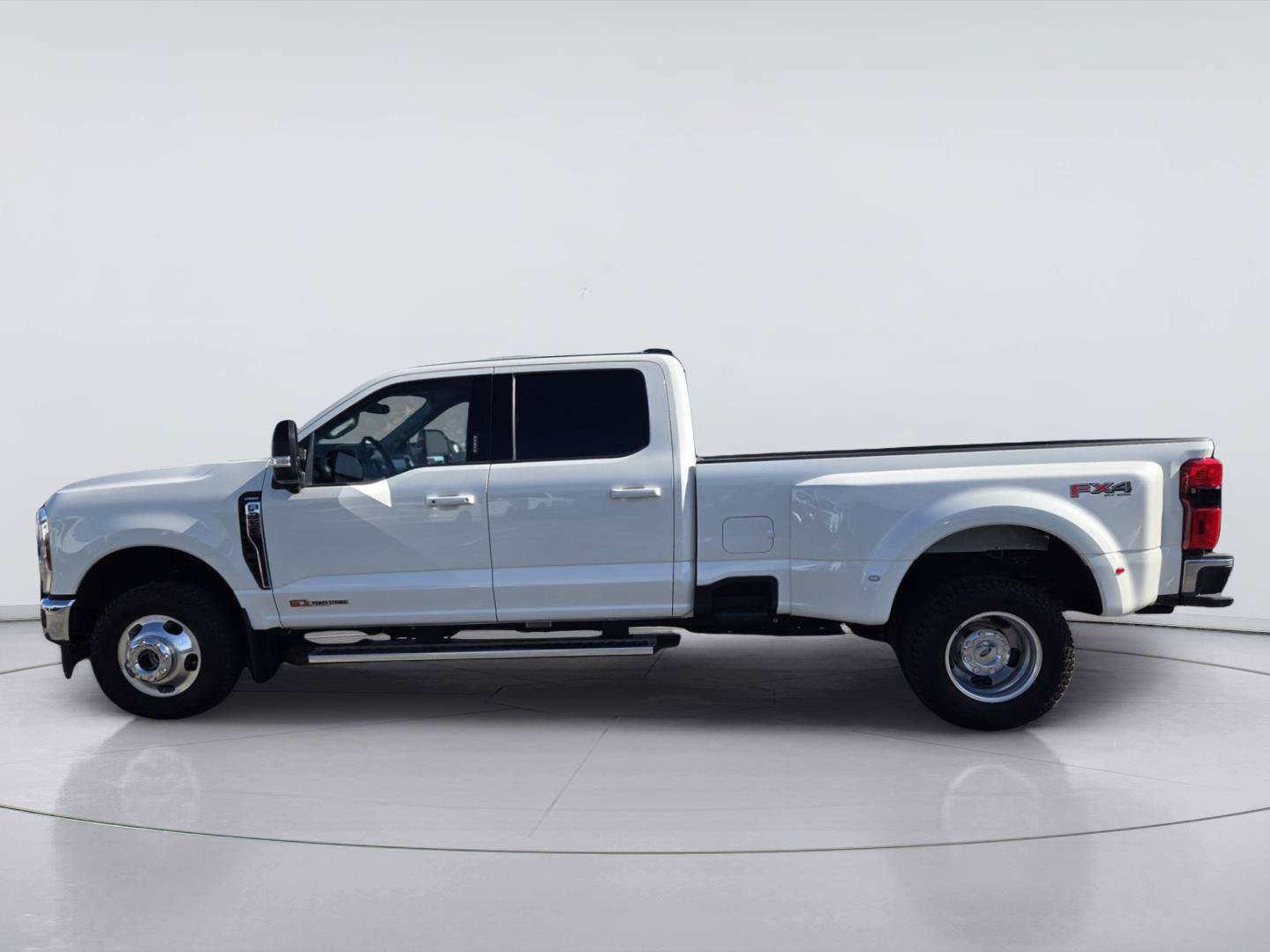 Certified 2026 Ford F350 Lariat AWD/4WD image 5