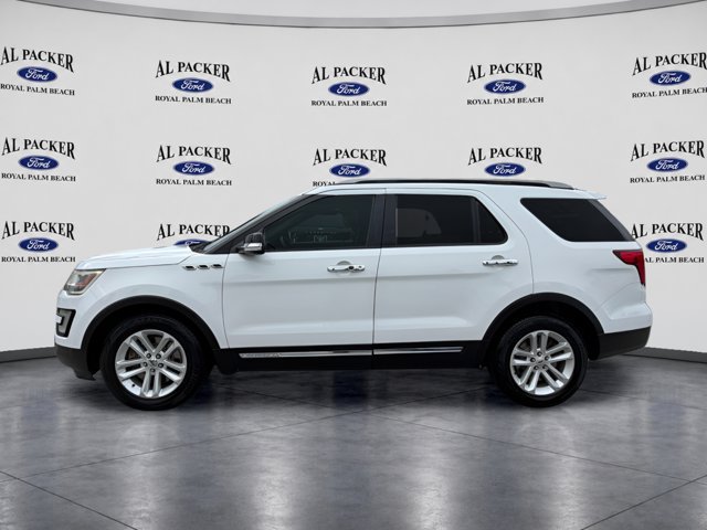 Certified 2017 Ford Explorer XLT FWD image 12