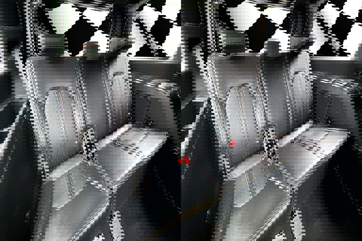 Certified 2022 Ford Expedition Platinum image 28