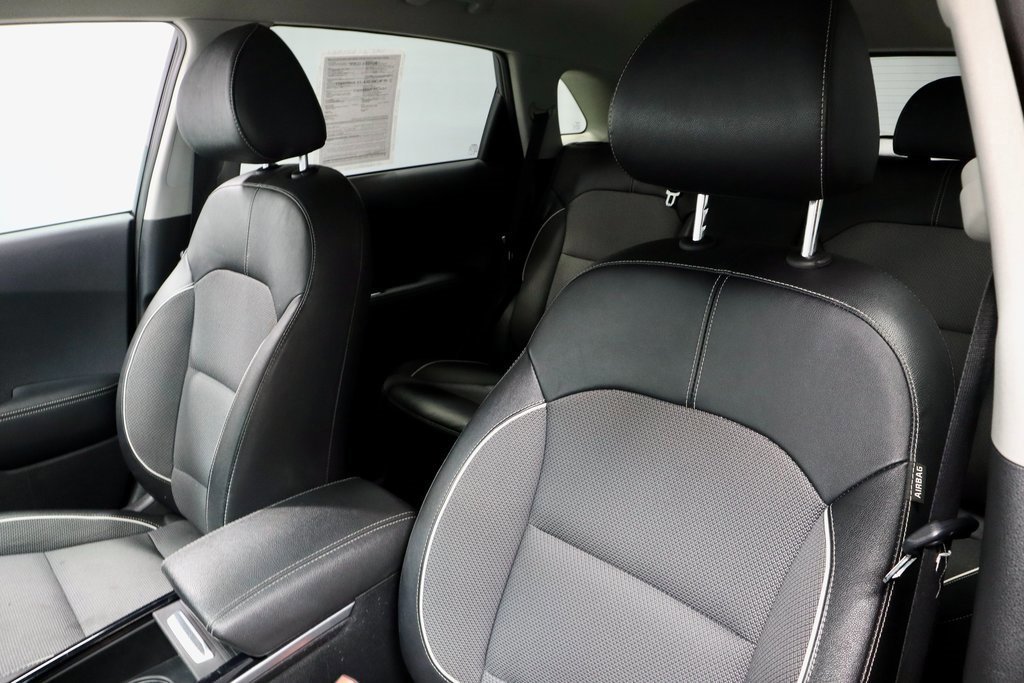 Used 2022 Kia Niro EX w/ Cold Weather Package image 27