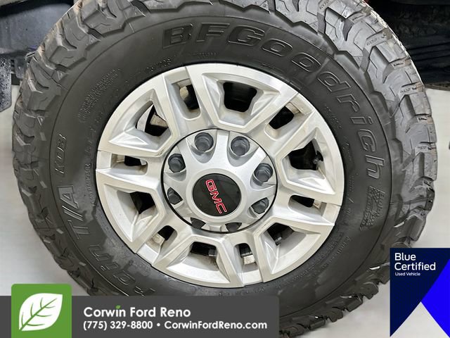 Used 2023 GMC Sierra 2500 SLE w/ X31 Off-Road Package image 33