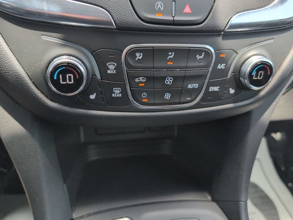 Used 2024 Chevrolet Equinox LT AWD/4WD image 19
