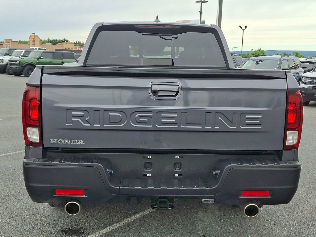 Used 2025 Honda Ridgeline RTL+ image 5