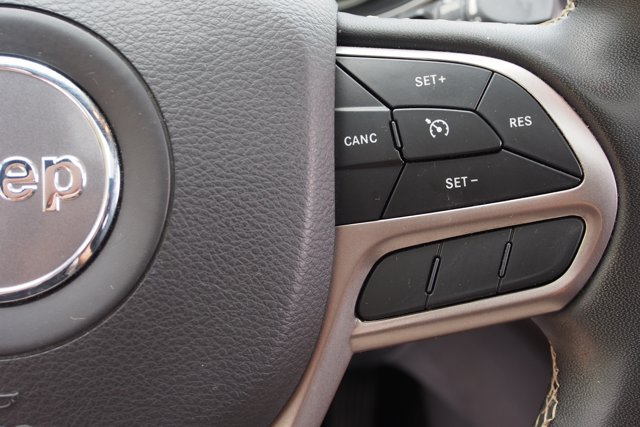 Used 2021 Jeep Cherokee Latitude Lux 80th Anniv w/ Quick Order Package 26U 80TH AWD/4WD image 23
