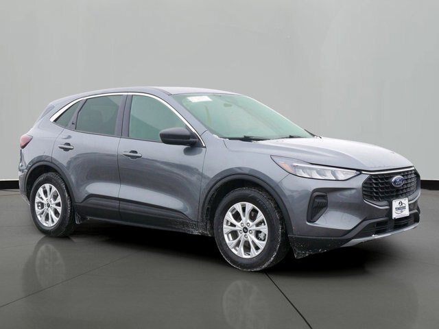 Certified 2023 Ford Escape Active w/ Cold Weather Package FWD image 4