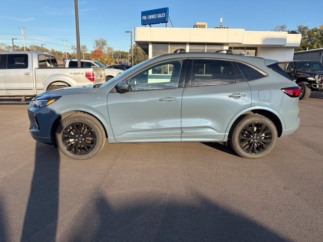 Certified 2023 Ford Escape ST-Line Elite AWD/4WD image 2