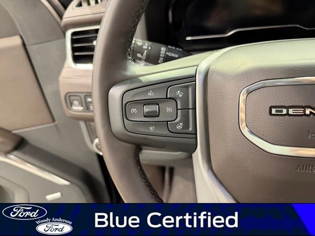 Used 2023 GMC Yukon Denali RWD image 11