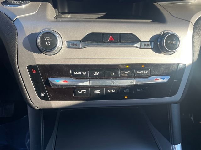 Certified 2022 Ford Explorer XLT w/ Equipment Group 202A image 21