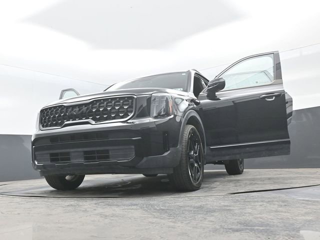 Used 2025 Kia Telluride EX X-Line AWD/4WD image 35