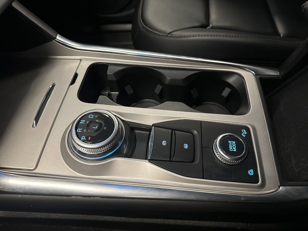 Certified 2023 Ford Explorer XLT w/ Equipment Group 202A image 10