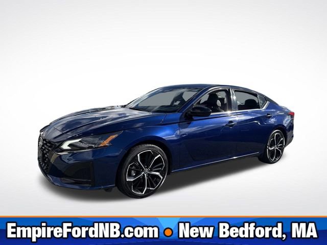Used 2024 Nissan Altima 2.5 SR image 1