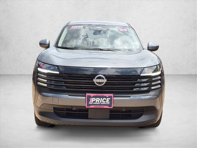 Used 2025 Nissan Kicks SV FWD video 2