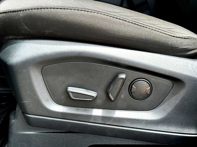 Certified 2023 Ford Explorer XLT RWD image 11