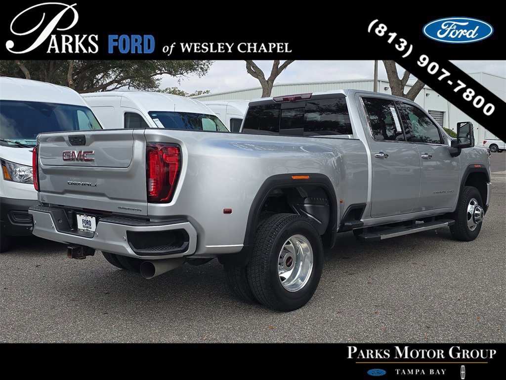 Used 2021 GMC Sierra 3500 Denali w/ Denali Ultimate Package image 3