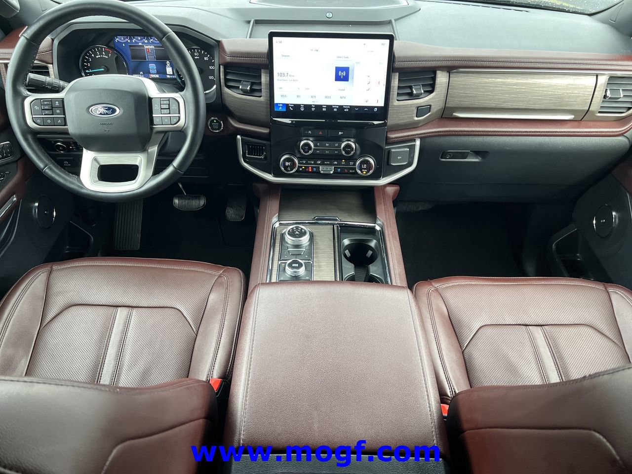 Certified 2024 Ford Expedition Limited image 9