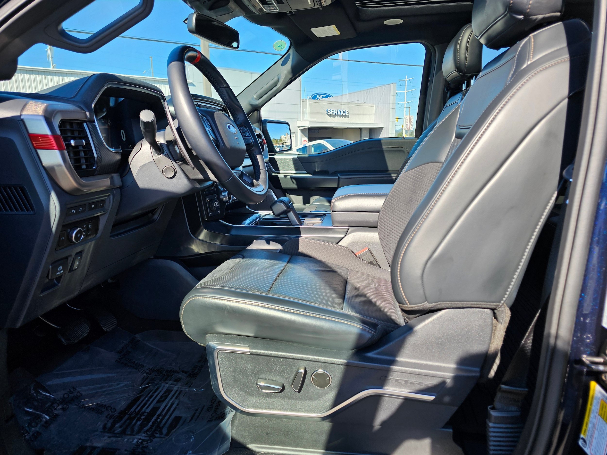 Certified 2023 Ford F150 Raptor w/ Raptor Carbon Fiber Package AWD/4WD image 22