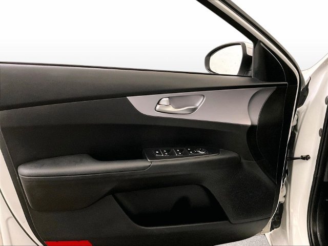 Used 2024 Kia Forte LXS FWD image 22