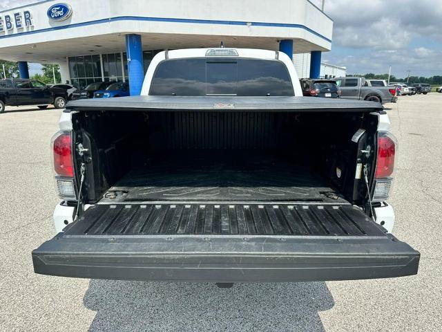 Used 2023 Toyota Tacoma TRD Pro AWD/4WD image 5