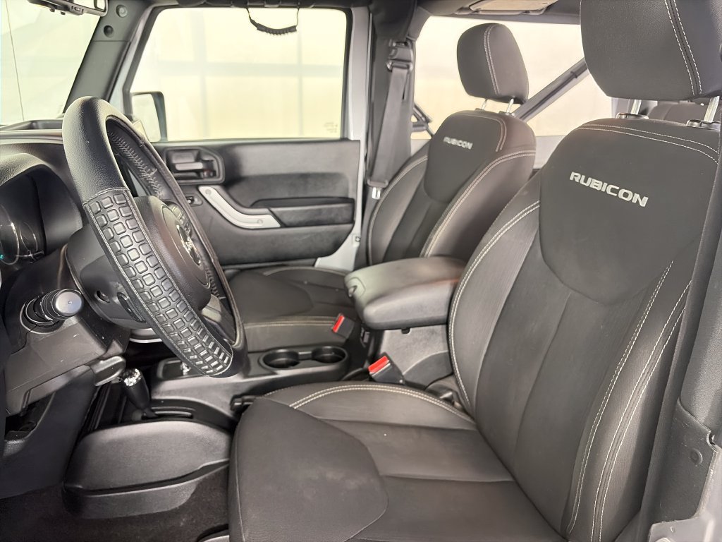 Used 2018 Jeep Wrangler Rubicon AWD/4WD image 11